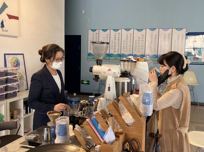 不止于一杯咖啡 少山咖啡的文化艺术生态构建